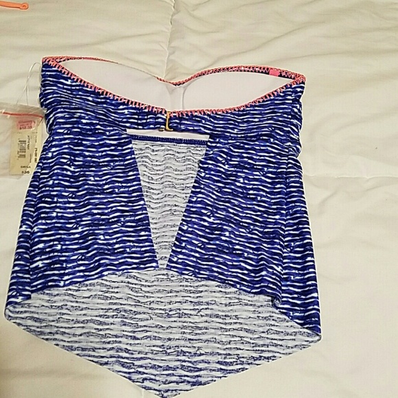 Swimsuit top - Picture 3 of 4